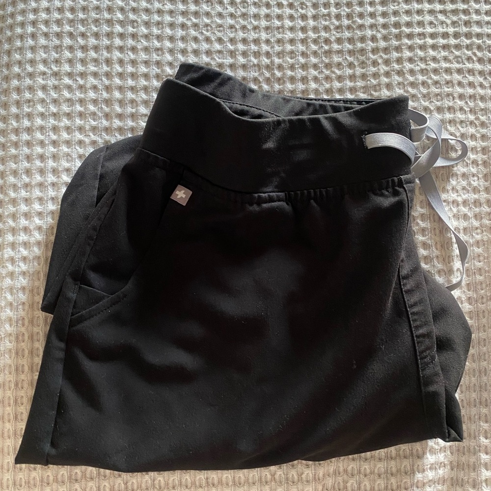 Fig Black Scrub Joggers High Waist Zamora